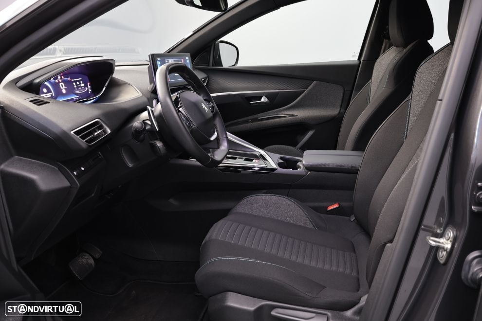 Peugeot 3008 1.5 BlueHDi Active Pack EAT8 - 24