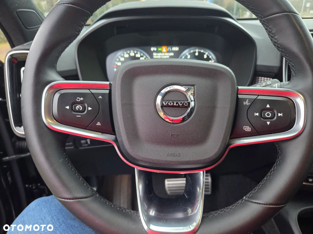 Volvo XC 40 T5 AWD Geartronic R-Design - 34