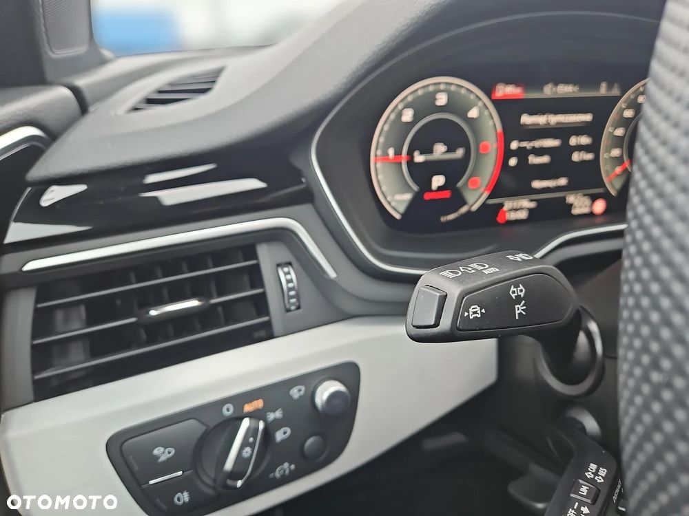 Audi A5 Sportback 40 TDI S tronic S line business - 18