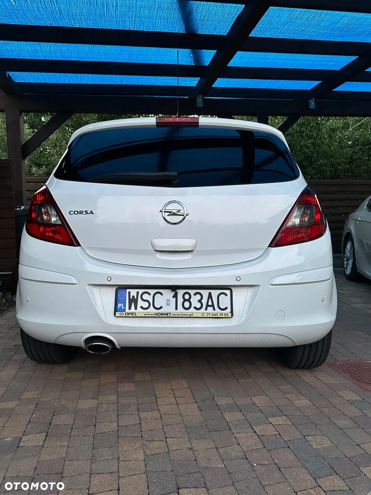 Opel Corsa - 4