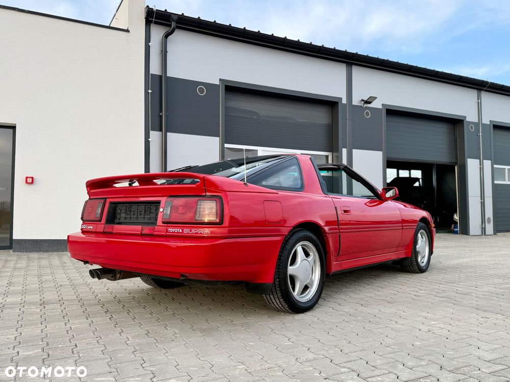 Toyota Supra - 3