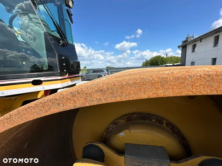 Caterpillar CS-563E - 14