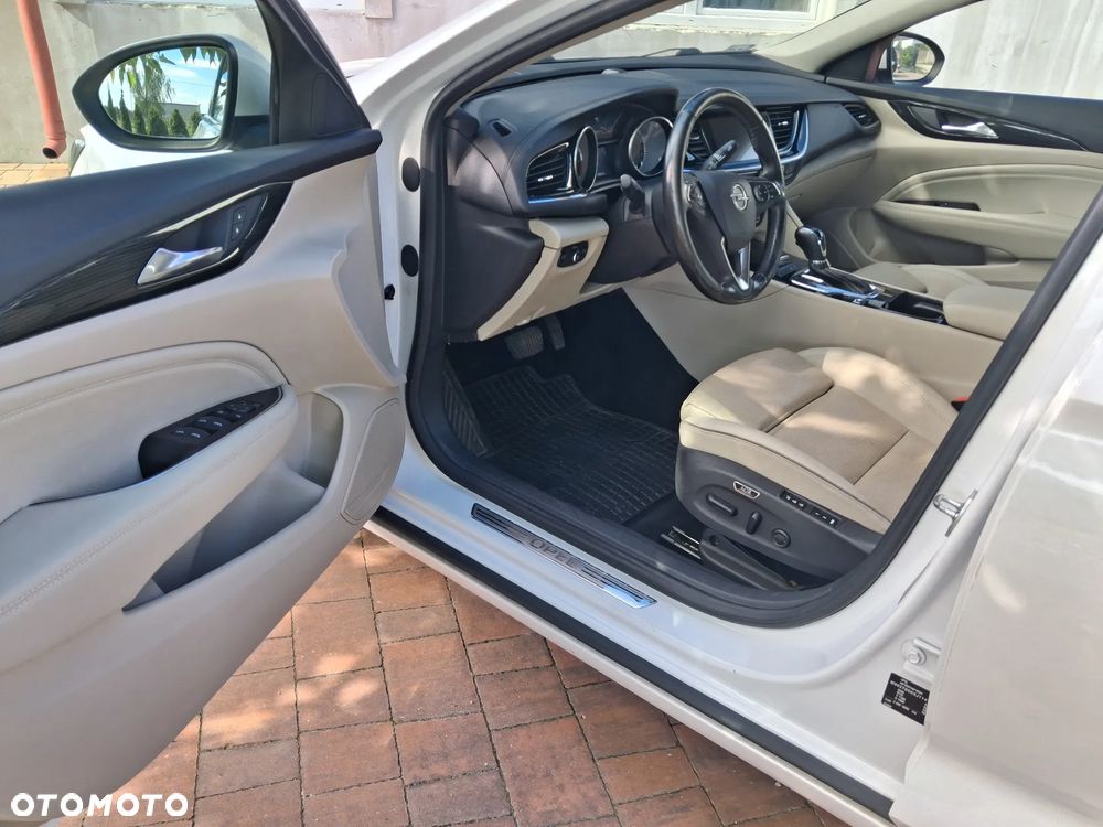 Opel Insignia 2.0 CDTI Elite S&S - 17