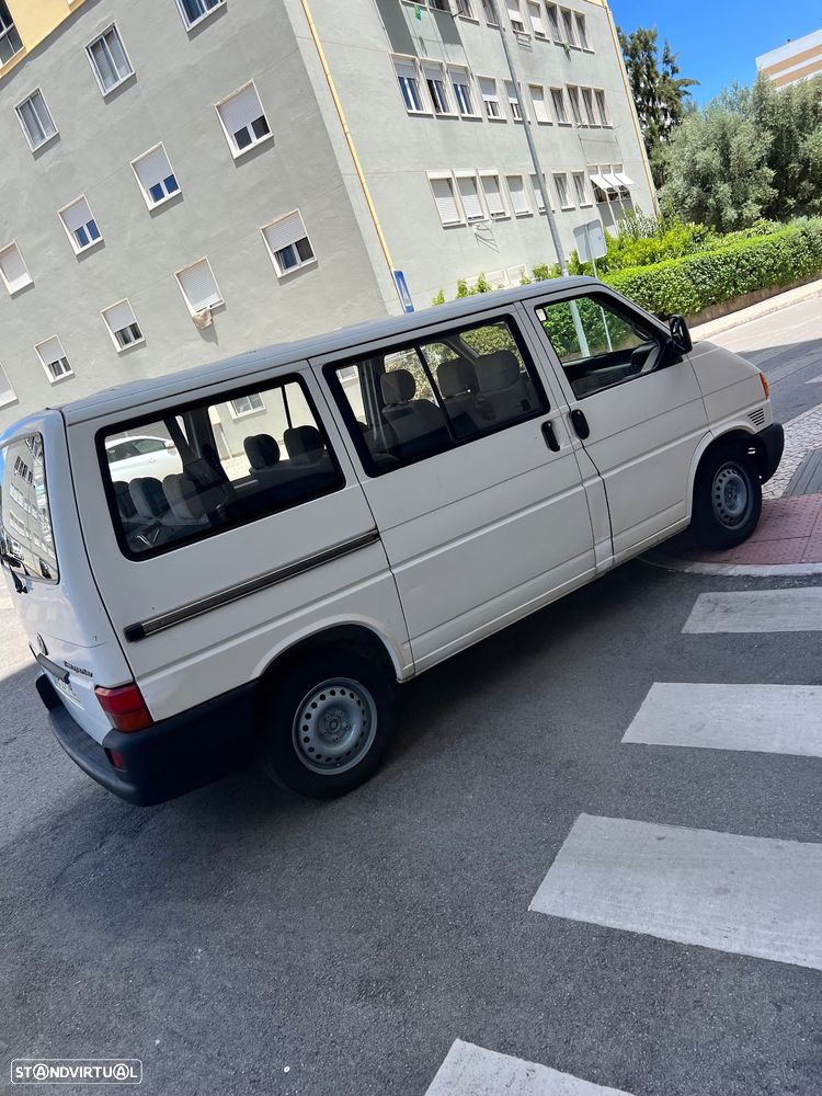 VW Transporter 1.9 TD Kombi - 5