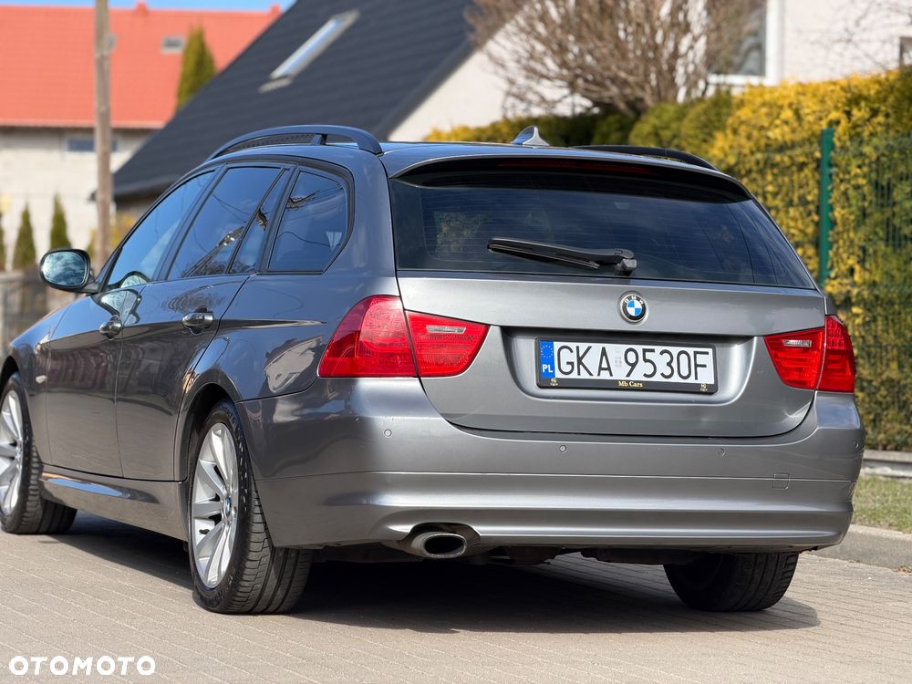 BMW Seria 3 320d - 9