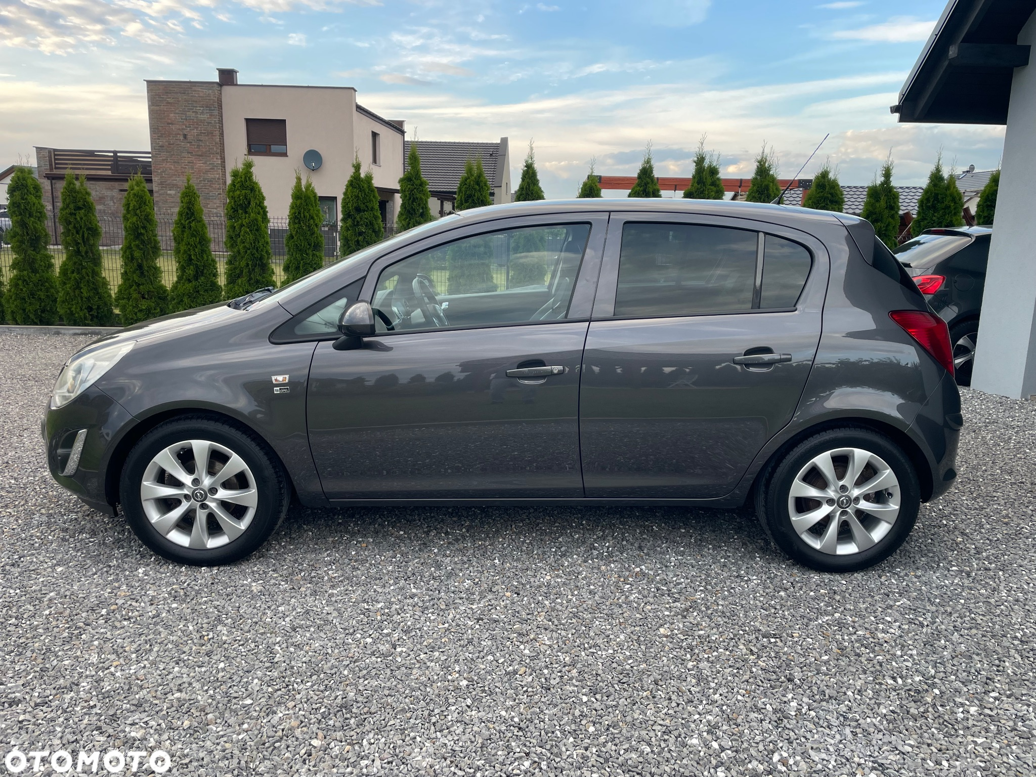 Opel Corsa 1.4 16V 150 Jahre - 7