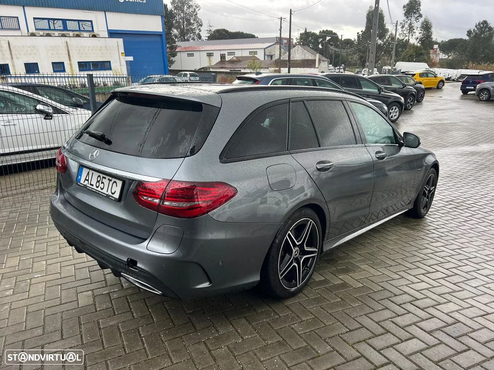 Mercedes-Benz C 300 de AMG Line - 5