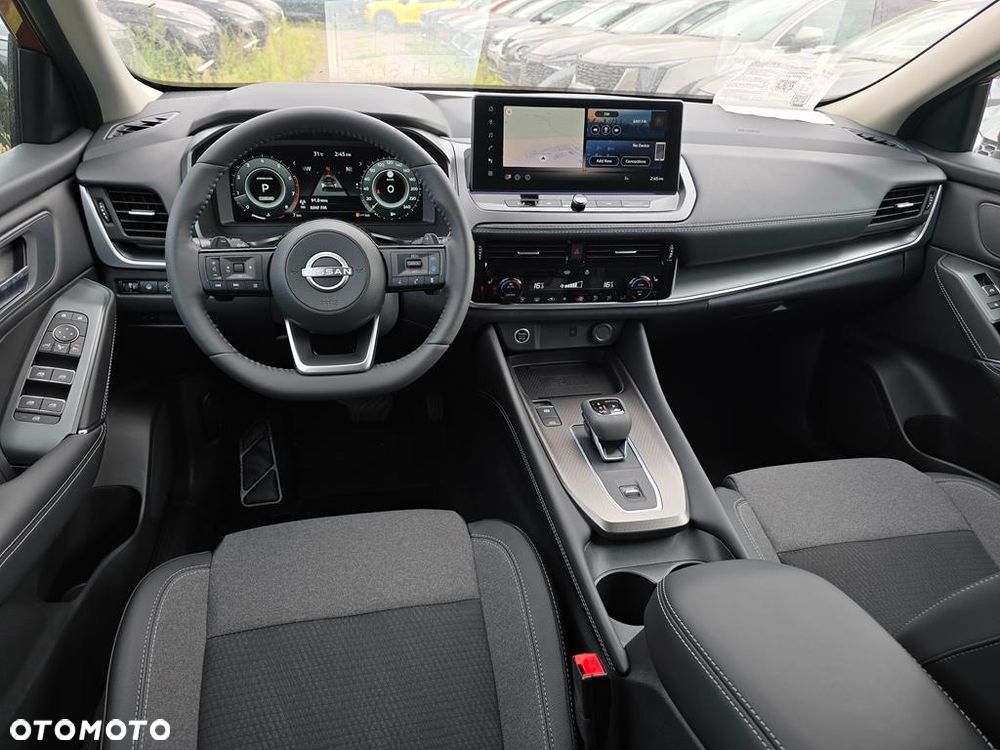 Nissan Qashqai 1.3 DIG-T MHEV N-Connecta Xtronic - 25