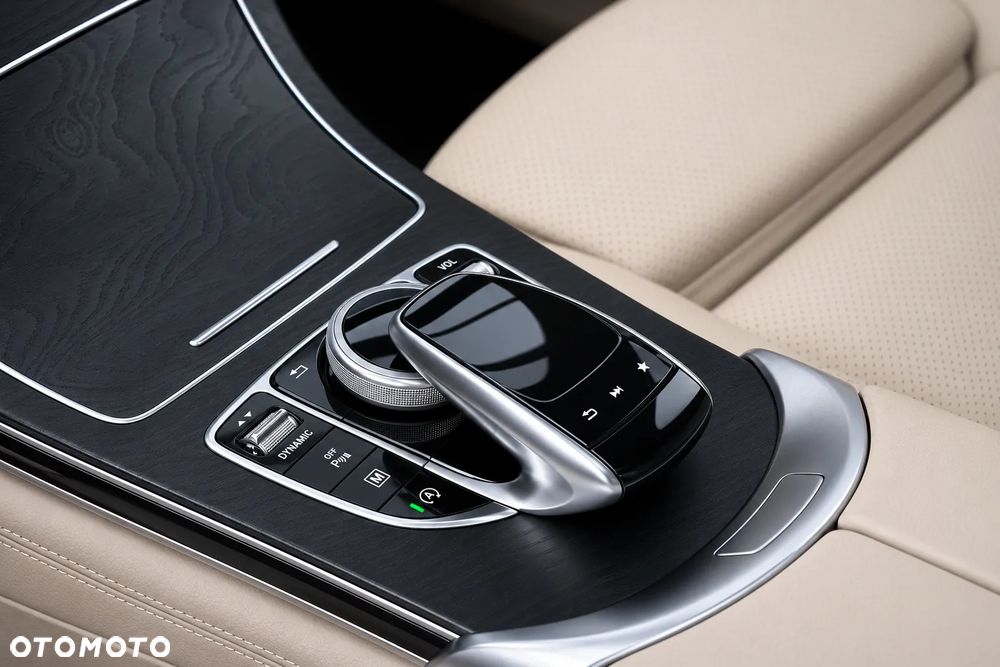 Mercedes-Benz GLC 220 d 4-Matic - 18