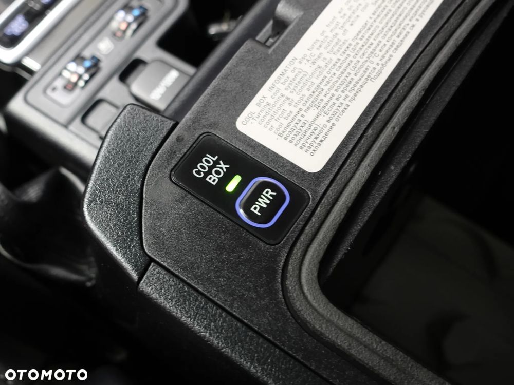 Toyota Land Cruiser 2.8 D-4D Automatik Executive - 32