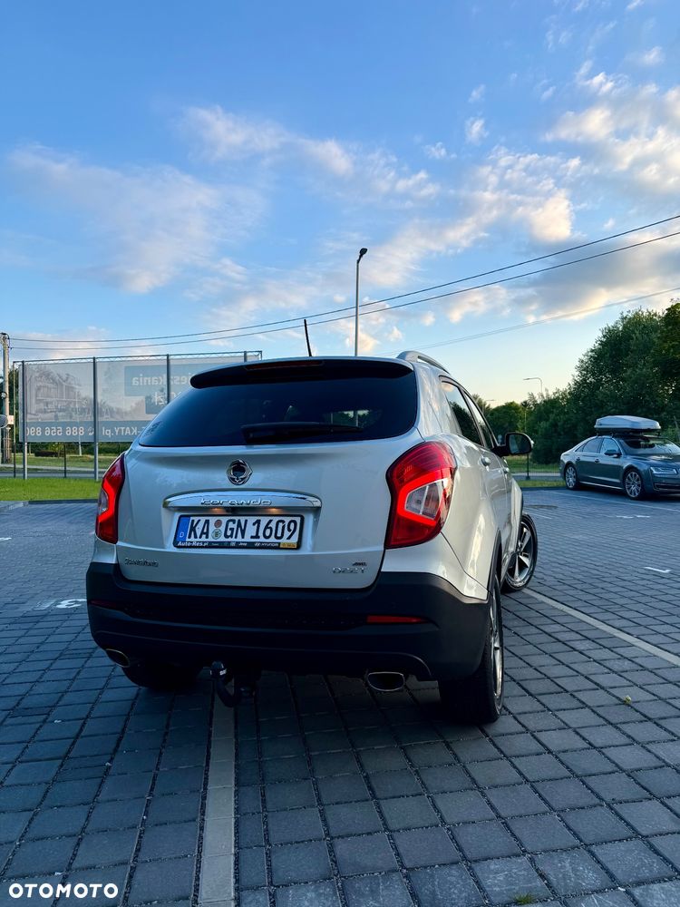 SsangYong/KGM Korando 2.2 e-XDi 220 2WD Crystal - 10