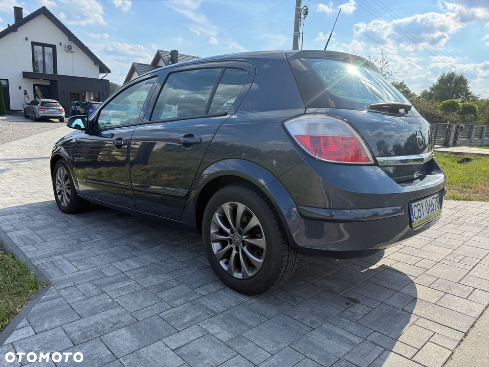 Opel Astra 1.8 Automatik Cosmo - 6