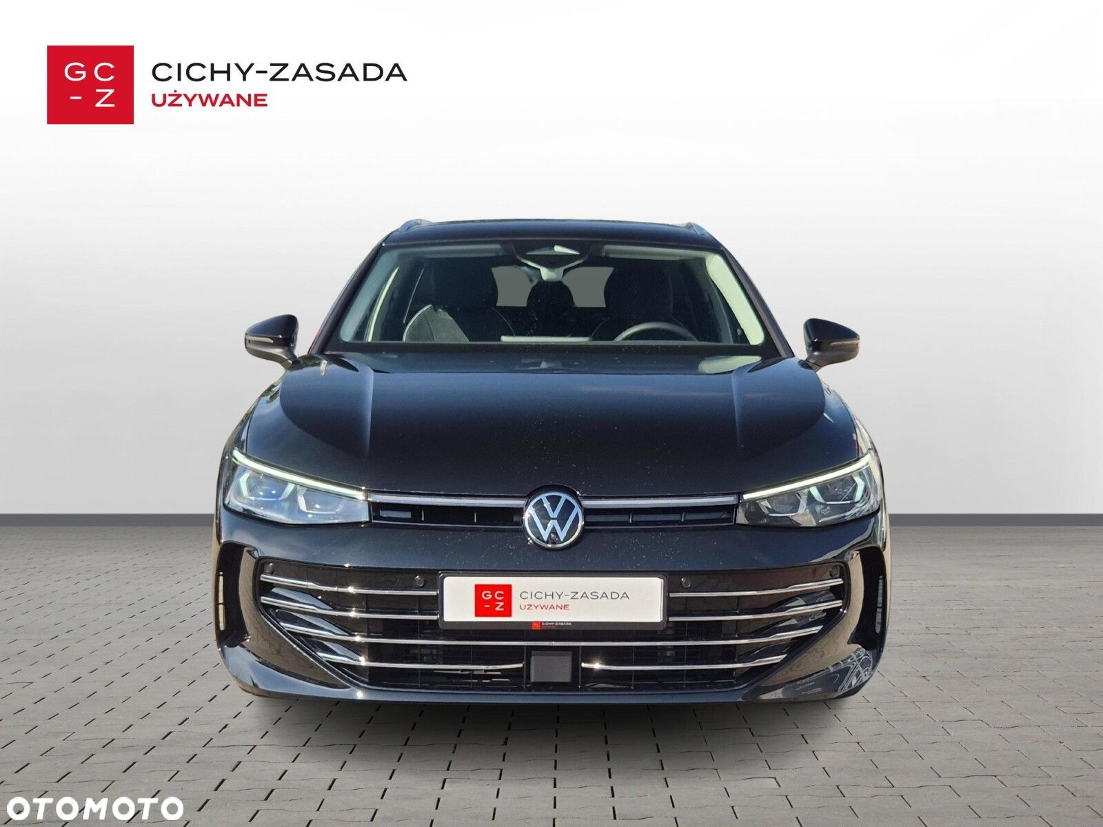 Volkswagen Passat - 8
