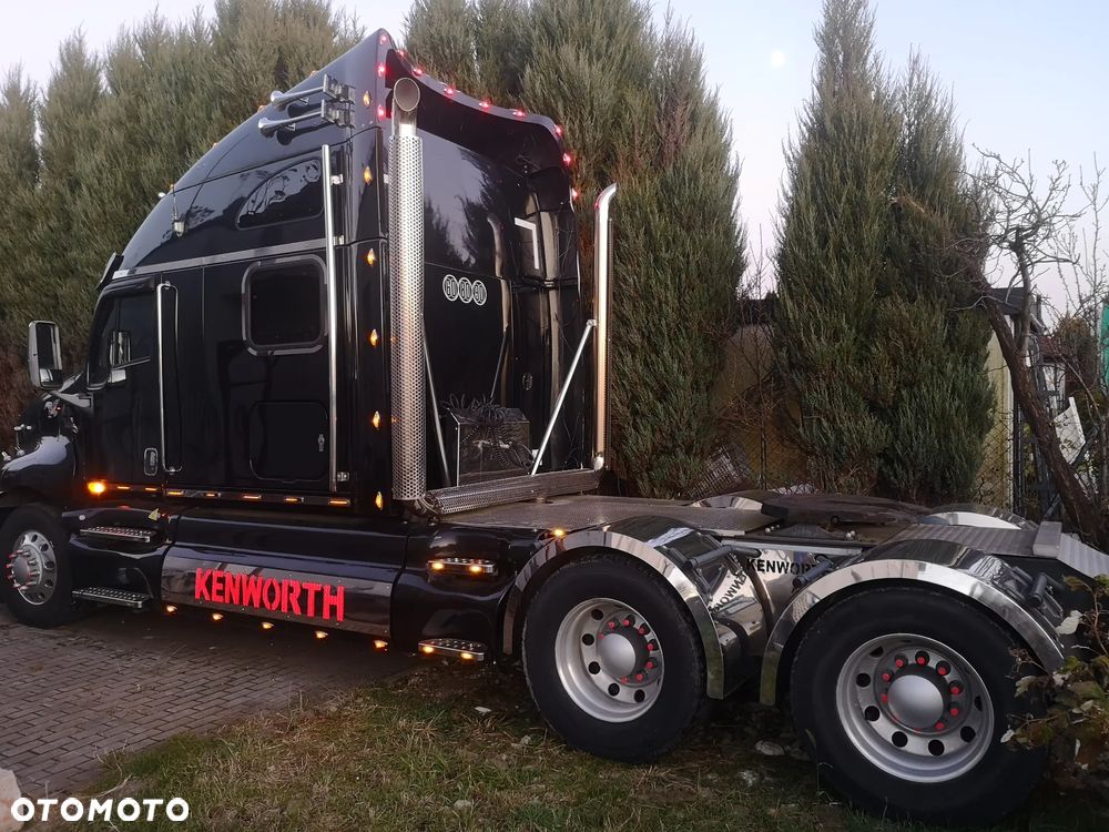 Kenworth T2000 - 13