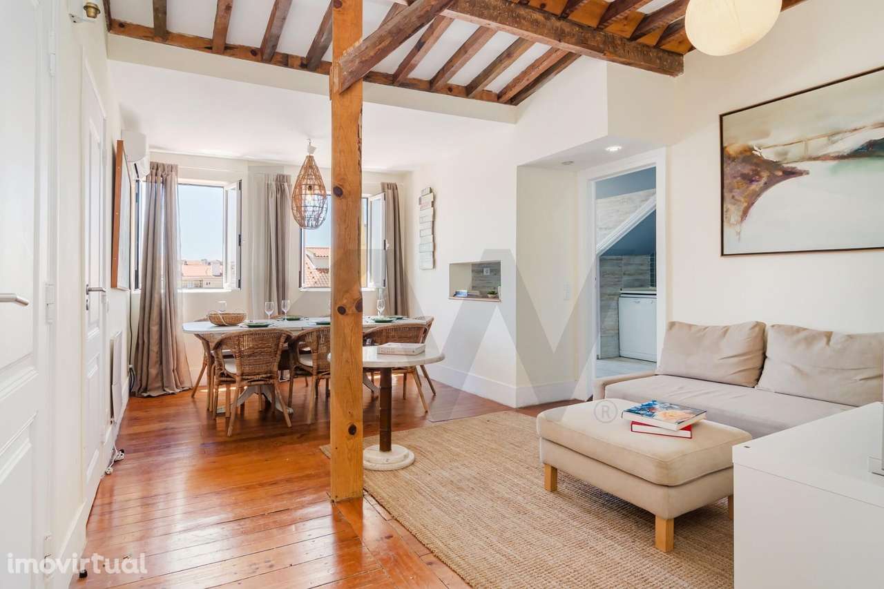 Ativo com yield ~6% | 5 quartos com janela | Centro de Campo de Ouriqu - Grande imagem: 3/24