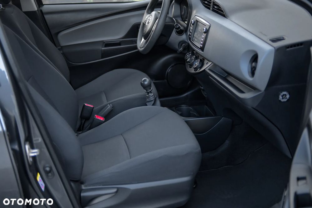 Toyota Yaris 1.5 Premium - 14