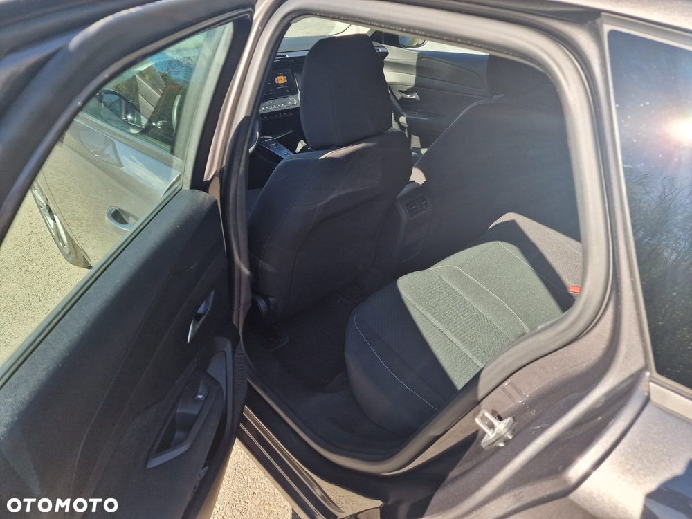Peugeot 308 1.5 BlueHDi Allure Pack S&S EAT8 - 17