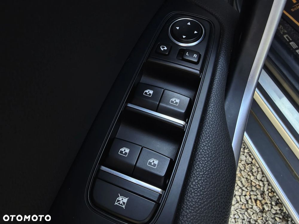 Kia XCeed 1.4 T-GDI L Business Line - 23