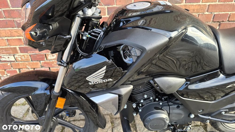 Honda CBF - 8