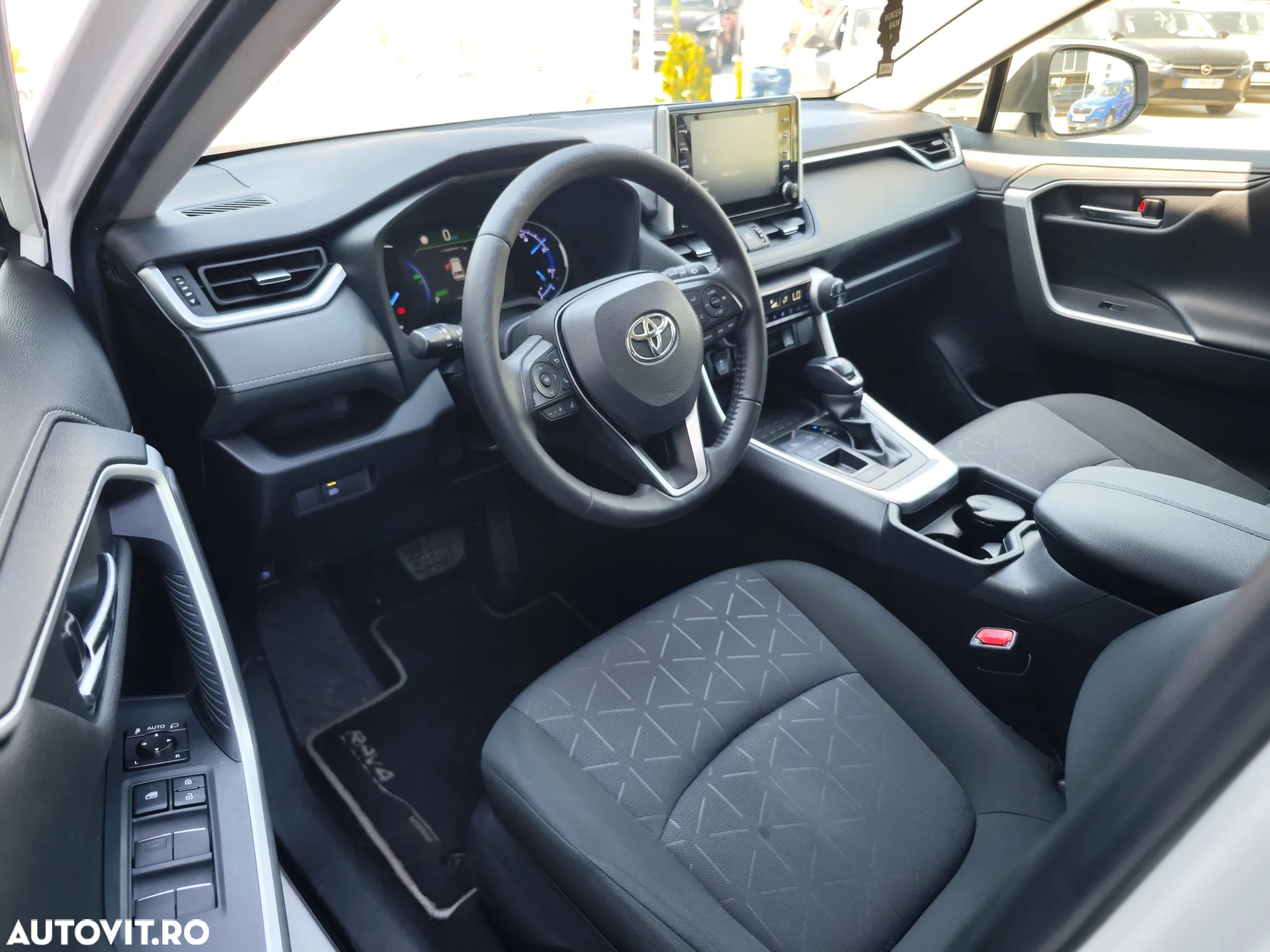 Toyota RAV4 2.5 Hybrid VVT-iE 4x2 Dynamic - 9