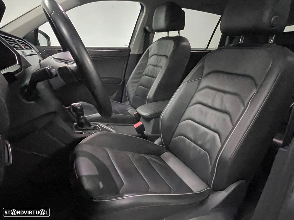 VW Tiguan Allspace 2.0 TDI Highline DSG - 19