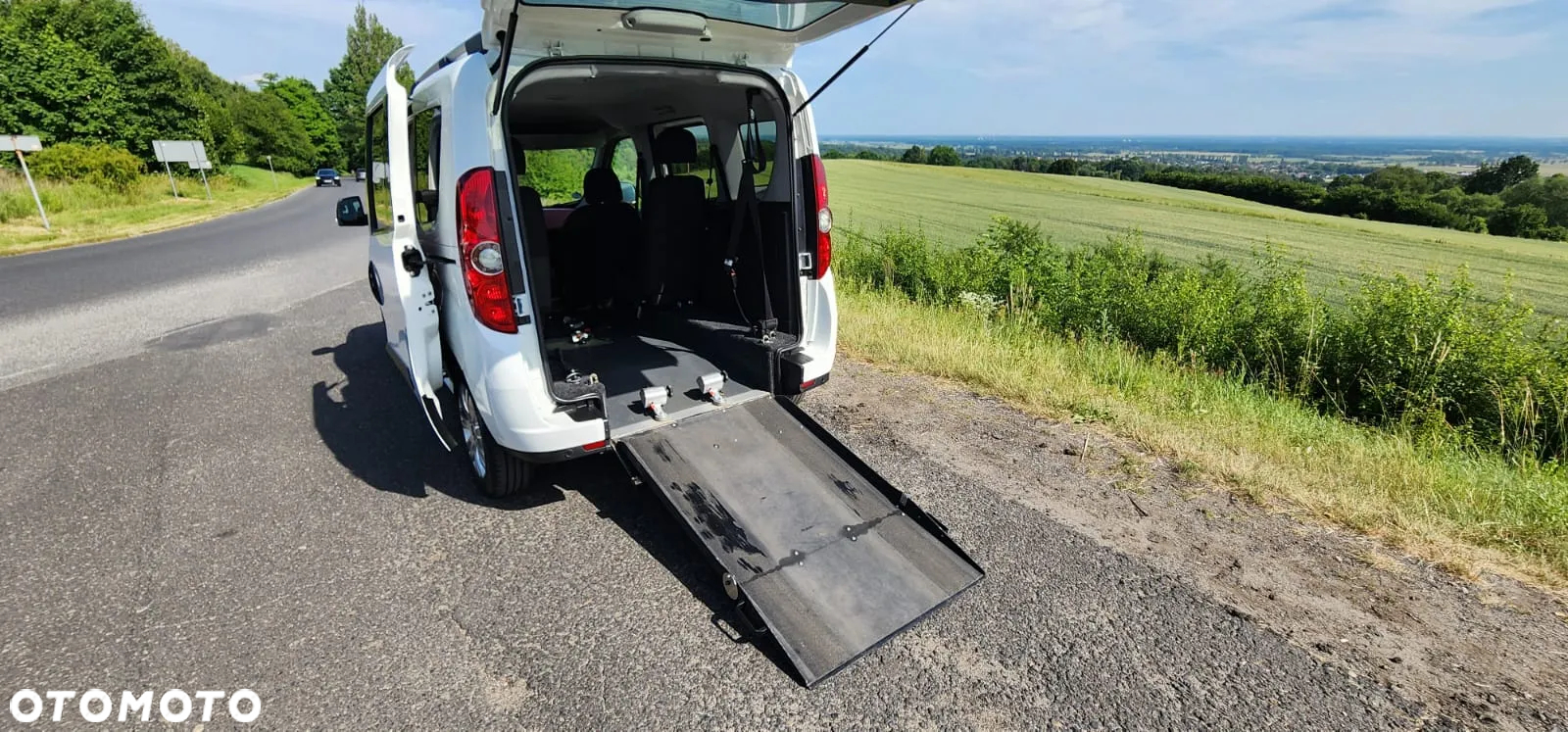 Fiat Doblo 2.0 16V Multijet Emotion - 29