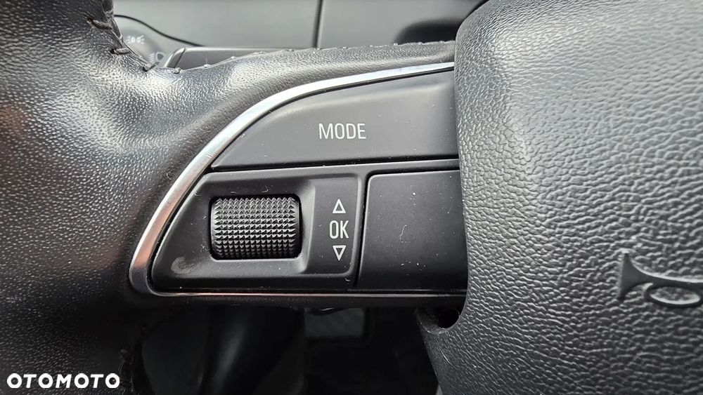 Audi A4 Avant 2.0 TDI - 26