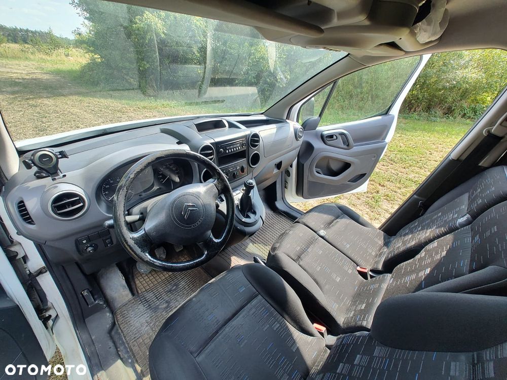 Citroën BERLINGO II - 12
