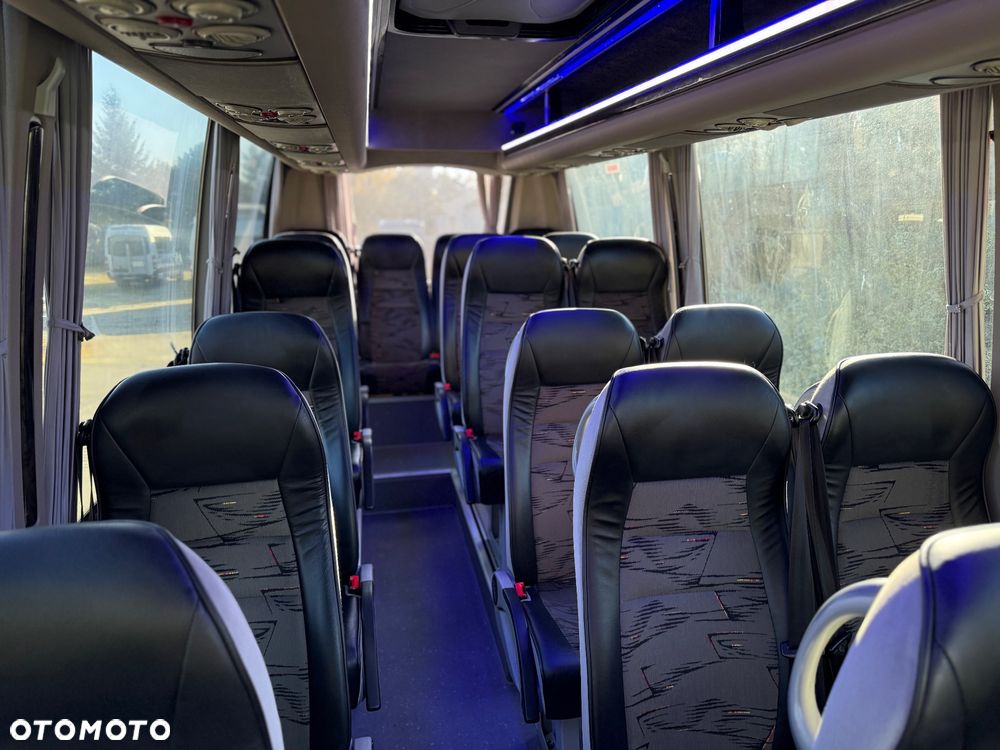 Mercedes-Benz SPRINTER 519CDI - 13