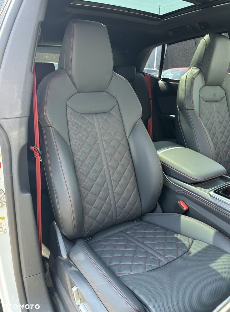 Audi Q8 - 28