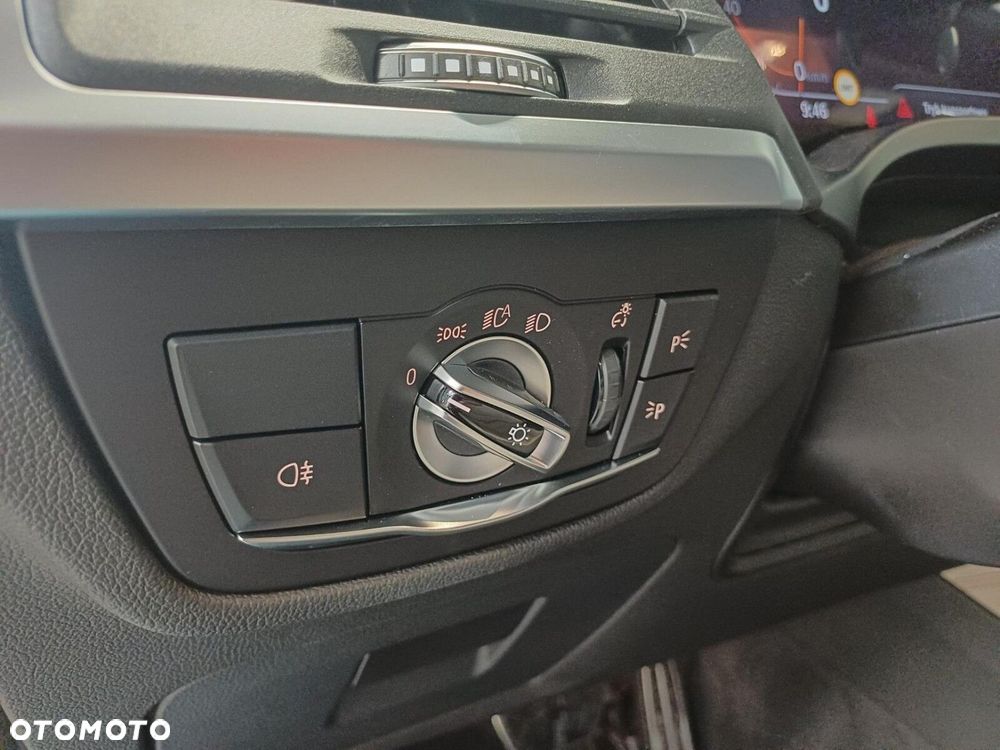 BMW X4 - 12