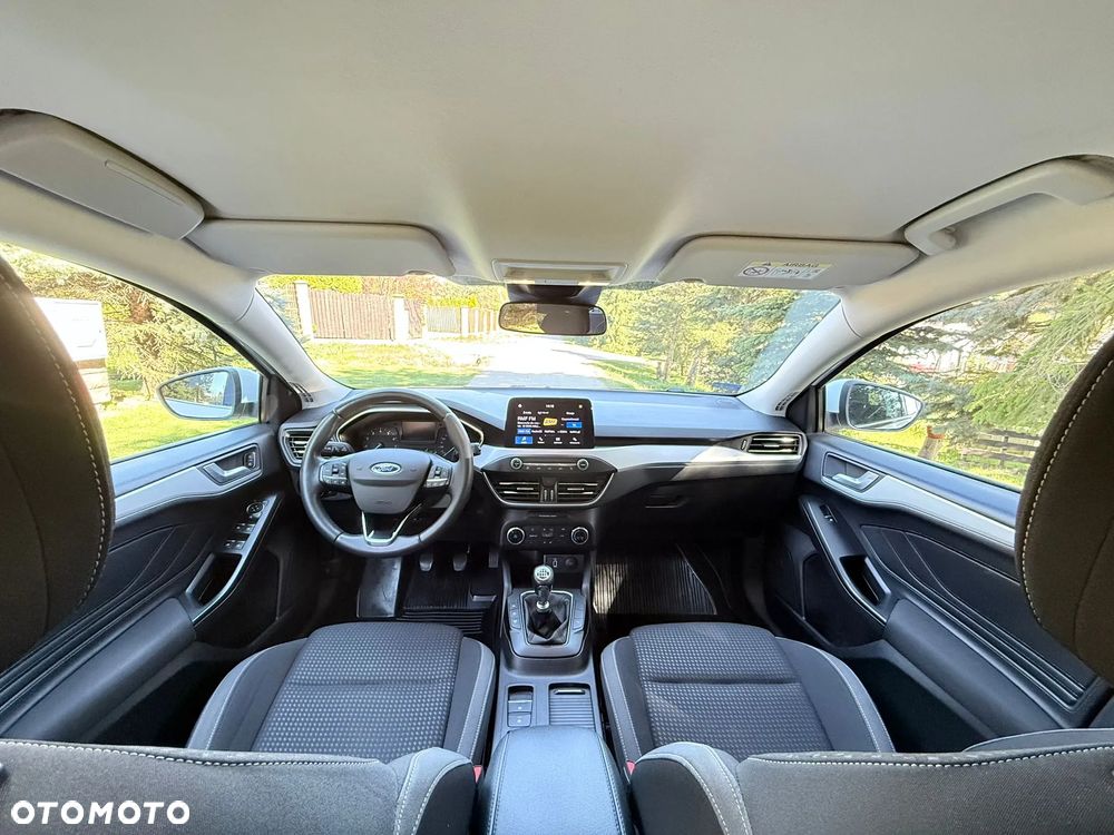 Ford Focus 1.0 EcoBoost Titanium - 20