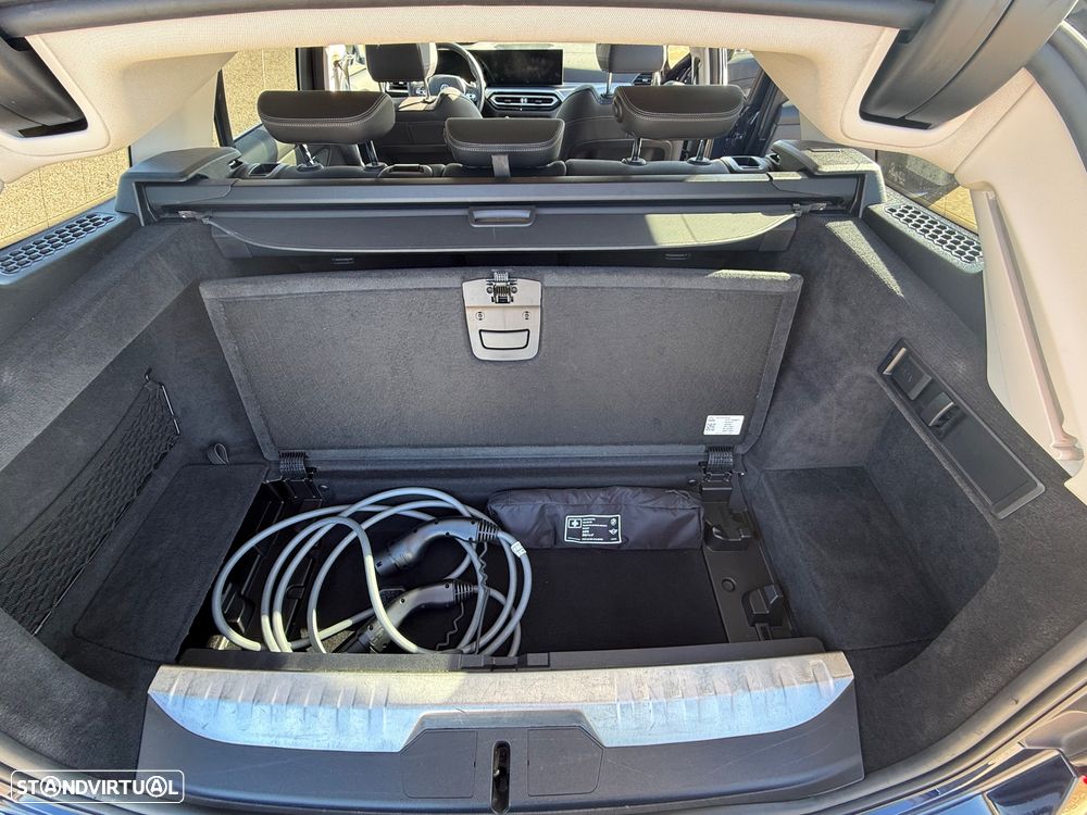 BMW 330 e xDrive Aut. - 6