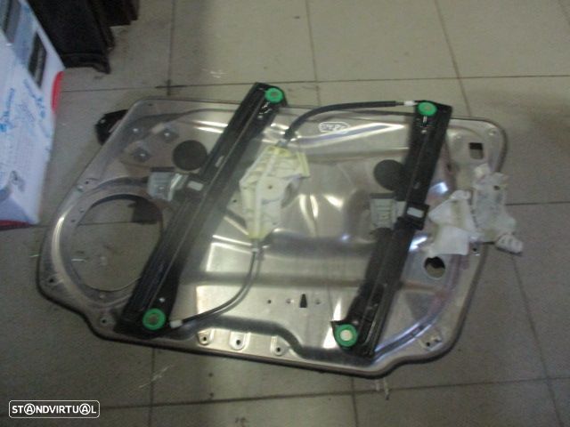 Elevador Sem Motor 981692 105 MERCEDES W212 2011 4P FE MERCEDES C S204 W204 FASE 2  2012 200CDI 136CV 5P PRETO FE - 2