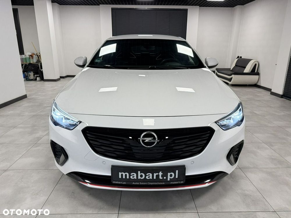 Opel Insignia - 8