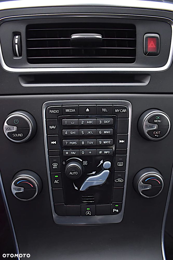 Volvo V60 - 22