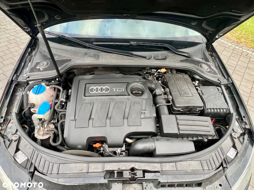 Audi A3 Sportback 1.6 TDI Attraction - 10