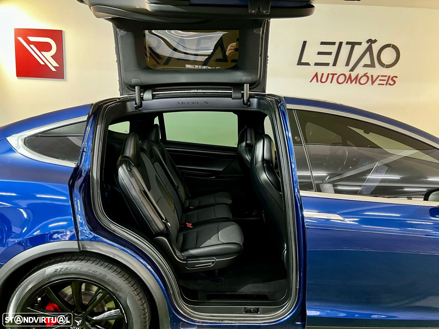 Tesla Model X 75D - 26