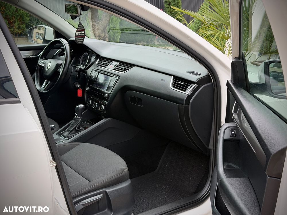 SKODA Octavia 2019 — imagine 17