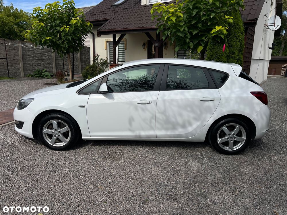 Opel Astra - 6
