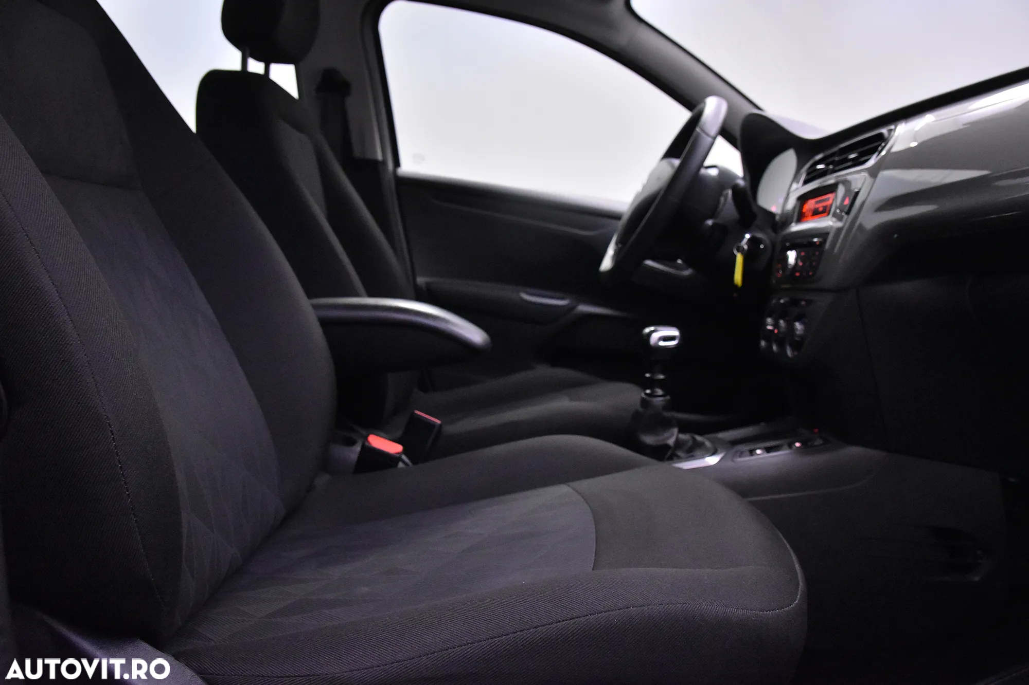 Citroën C-Elysée - 11