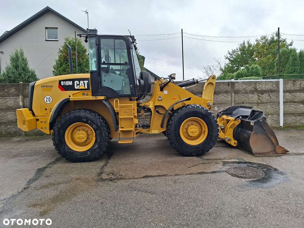 Caterpillar CAT 918 M - 10