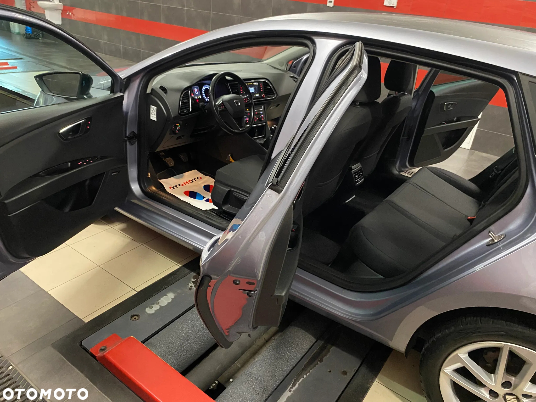 Seat Leon 1.6 TDI Reference - 21
