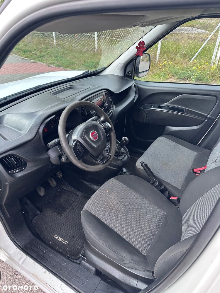Fiat Doblo - 11
