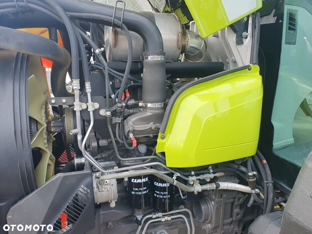 Claas Arion 440 - 11