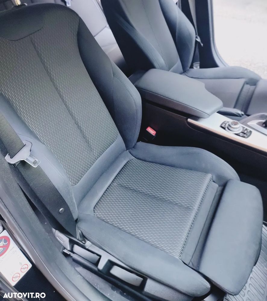 BMW Seria 3 320d Touring Aut. Efficient Dynamics Edition - 10