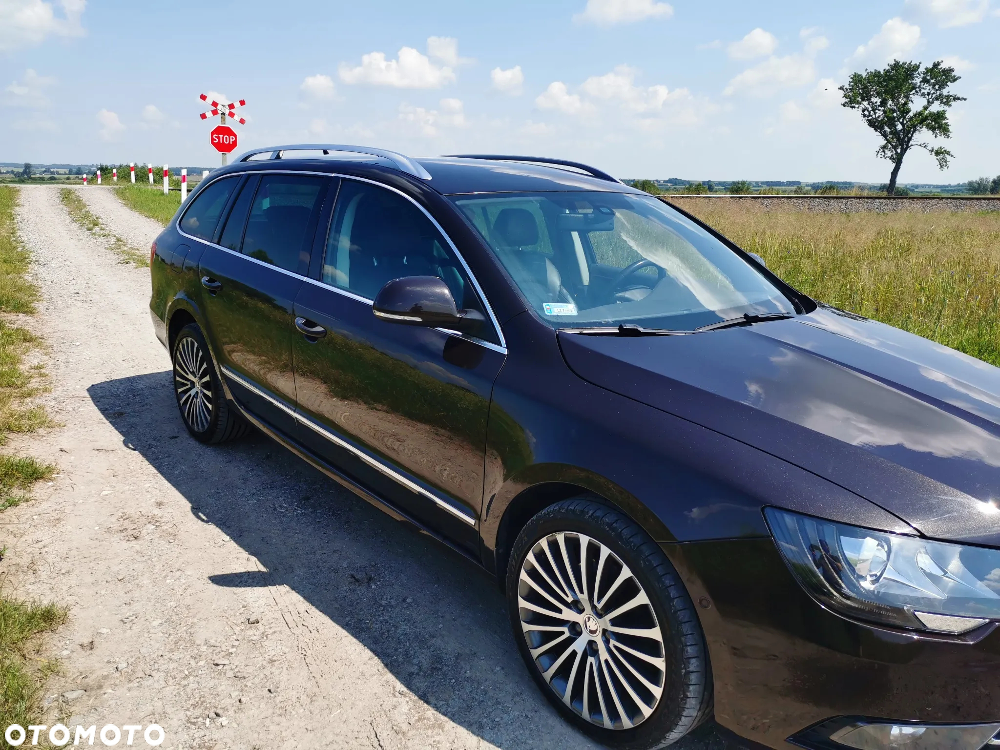 Skoda Superb 2.0 TDI 4x4 L&K DSG - 11