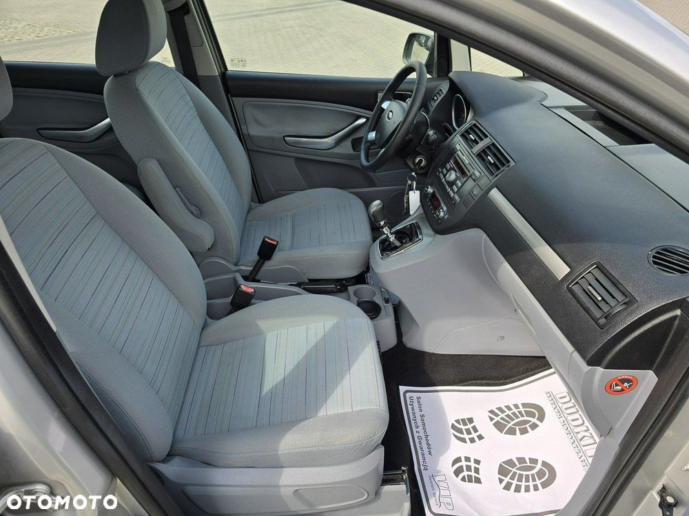 Ford C-MAX - 27