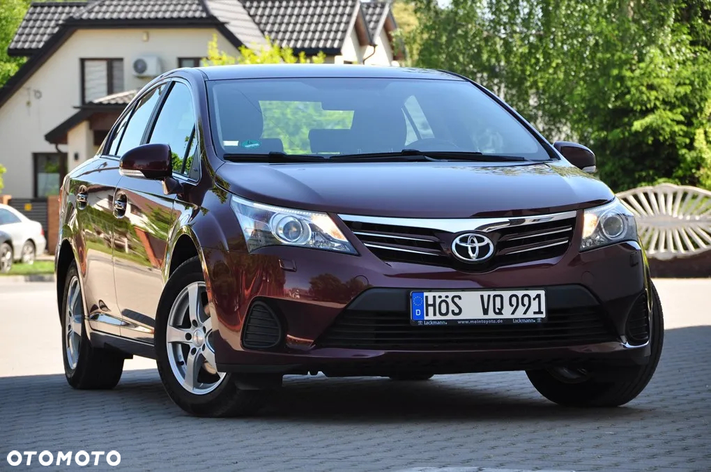 Toyota Avensis 1.6 Active - 20