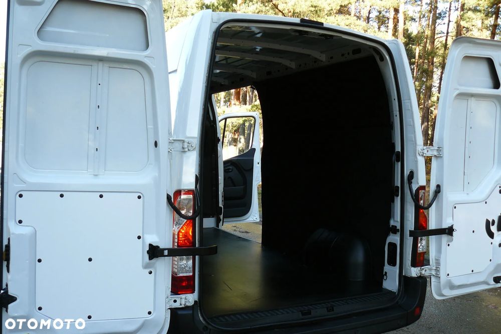 Renault Master - 18